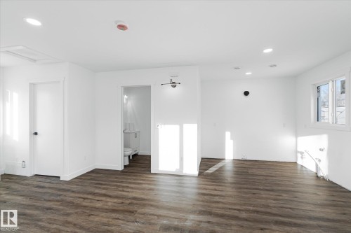 11907 70 Street, Edmonton, AB - Indoor Photo Showing Other Room