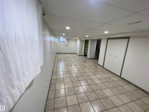 4809 54A Avenue, Vegreville, AB - Indoor Photo Showing Other Room