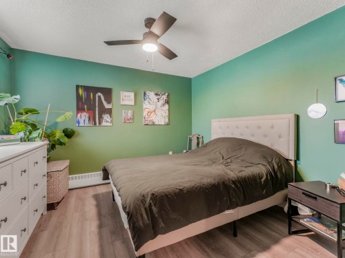 326 10636 120 Street, Edmonton, AB - Indoor Photo Showing Bedroom