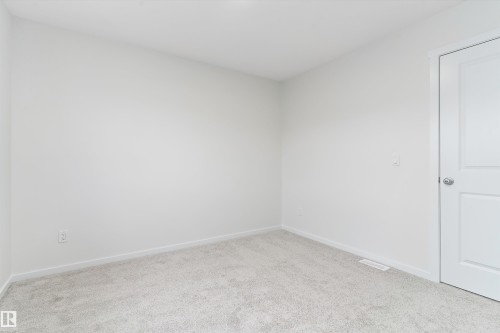 4277 Kinglet Drive, Edmonton, AB - Indoor Photo Showing Other Room