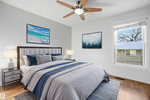 457 Abbottsfield Road, Edmonton, AB - Indoor Photo Showing Bedroom