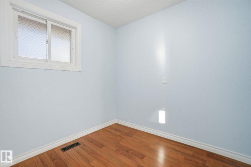 457 Abbottsfield Road, Edmonton, AB - Indoor Photo Showing Other Room