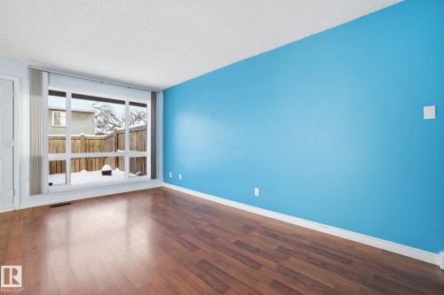 457 Abbottsfield Road, Edmonton, AB - Indoor Photo Showing Other Room