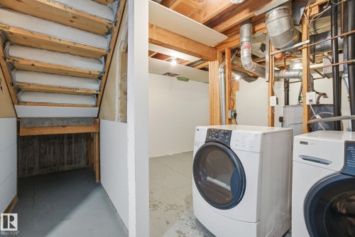 457 Abbottsfield Road, Edmonton, AB - Indoor Photo Showing Laundry Room