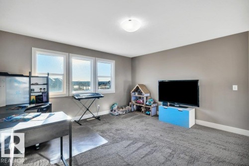 7647 181 Avenue, Edmonton, AB - Indoor