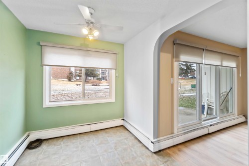 102 11450 40 Avenue, Edmonton, AB - Indoor Photo Showing Other Room