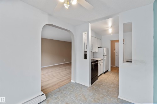 102 11450 40 Avenue, Edmonton, AB - Indoor