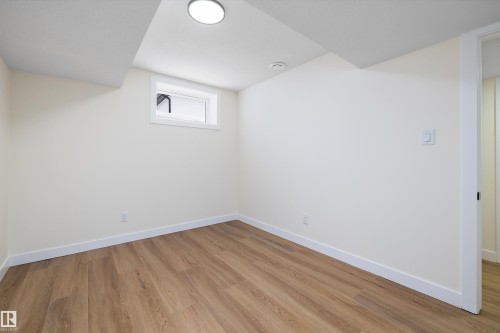 13519 109 Street, Edmonton, AB - Indoor Photo Showing Other Room