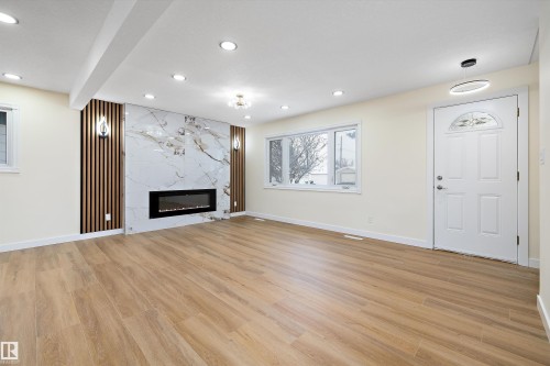 13519 109 Street, Edmonton, AB - Indoor Photo Showing Living Room With Fireplace