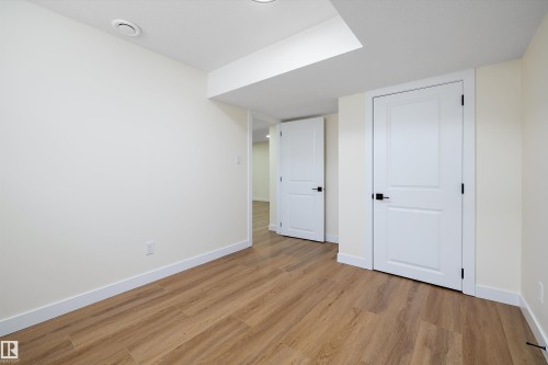 13519 109 Street, Edmonton, AB - Indoor Photo Showing Other Room