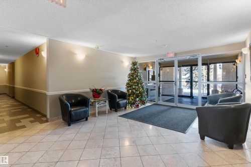 203 10610 76 Street, Edmonton, AB - Indoor Photo Showing Other Room
