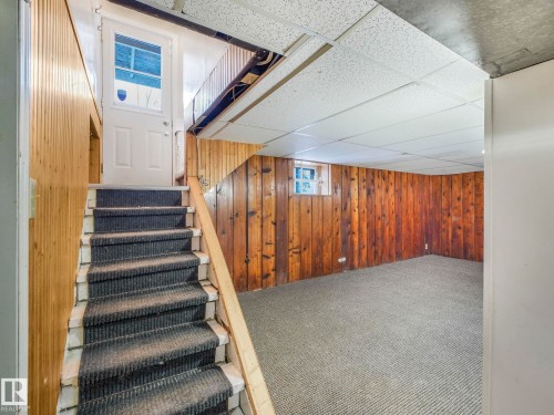 10975 123 Street, Edmonton, AB - Indoor