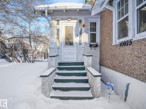 10975 123 Street, Edmonton, AB - Outdoor