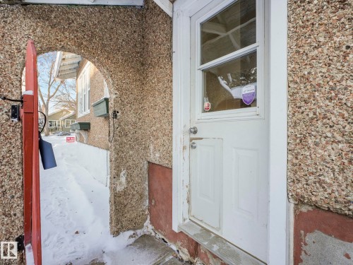 10975 123 Street, Edmonton, AB - Outdoor