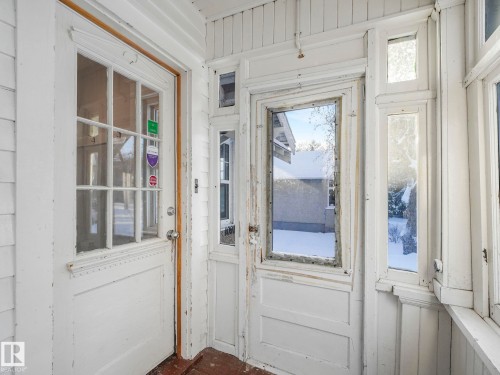 10975 123 Street, Edmonton, AB - Indoor Photo Showing Other Room
