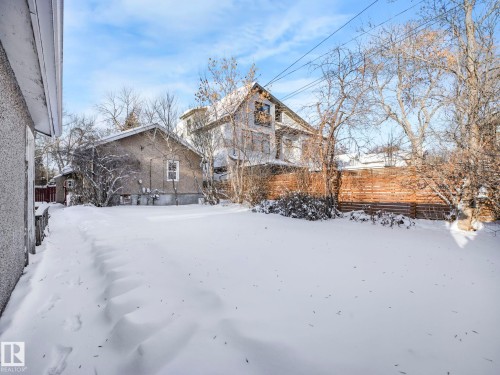 10975 123 Street, Edmonton, AB - Outdoor