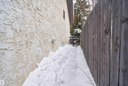 1732 61 Street, Edmonton, AB - Outdoor