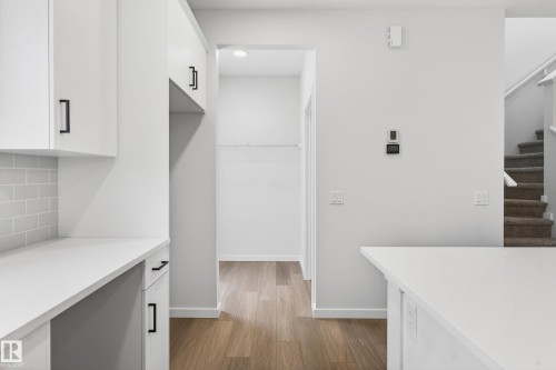 17203 3 Street, Edmonton, AB - Indoor