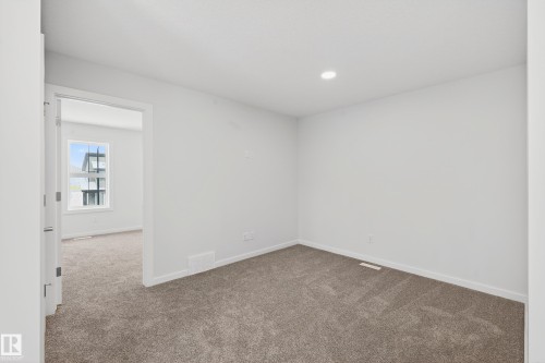17203 3 Street, Edmonton, AB - Indoor Photo Showing Other Room