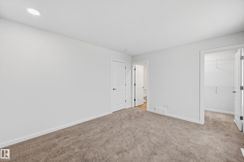 17203 3 Street, Edmonton, AB - Indoor Photo Showing Other Room