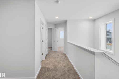 17203 3 Street, Edmonton, AB - Indoor Photo Showing Other Room