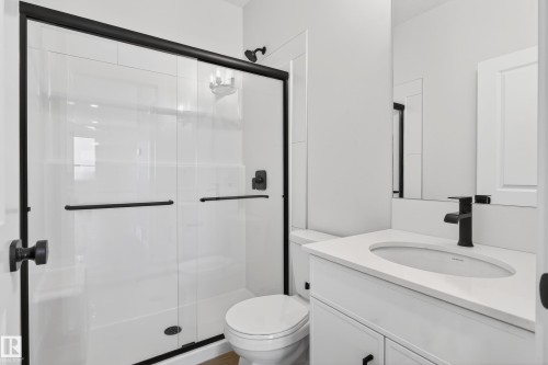 17427 3 Street, Edmonton, AB - Indoor Photo Showing Bathroom