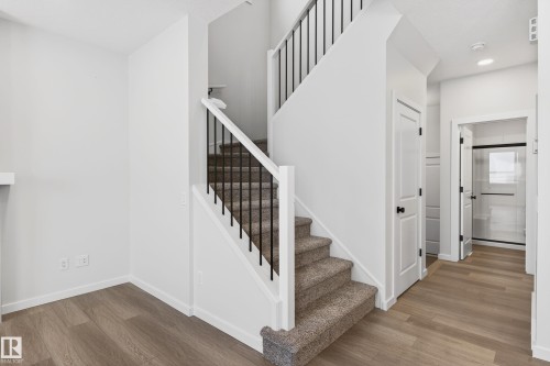 17427 3 Street, Edmonton, AB - Indoor Photo Showing Other Room