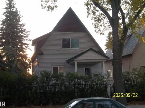 11824 79 Street  Edmonton, AB T5B 2L1