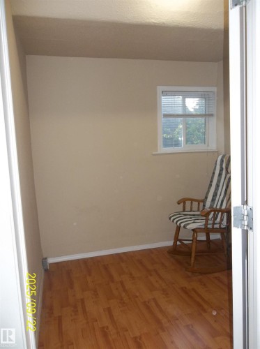 11824 79 Street, Edmonton, AB - Indoor Photo Showing Other Room