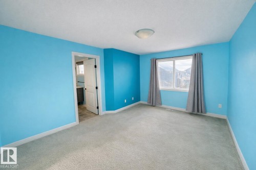 2825 16A Avenue, Edmonton, AB - Indoor Photo Showing Other Room