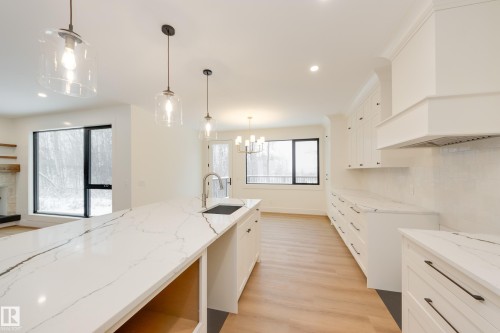 6 54514 Rge Road 12, Rural Lac Ste. Anne County, AB - Indoor Photo Showing Kitchen With Upgraded Kitchen