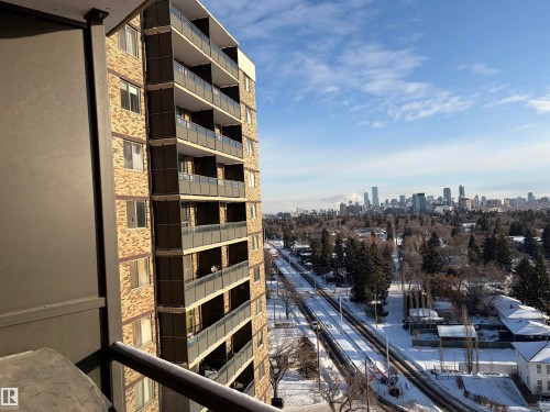 1314 13910 Stony Plain Road, Edmonton, AB - Outdoor