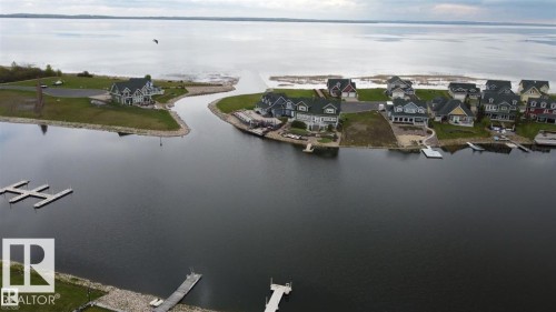 28 Sunset Harbour, Rural Wetaskiwin County, AB 