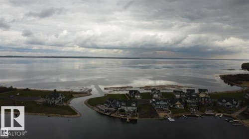 28 Sunset Harbour, Rural Wetaskiwin County, AB 