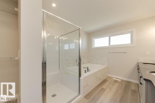 134 Sunland Way, Sherwood Park, AB - Indoor Photo Showing Bathroom