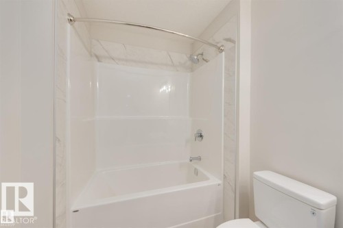134 Sunland Way, Sherwood Park, AB - Indoor Photo Showing Bathroom