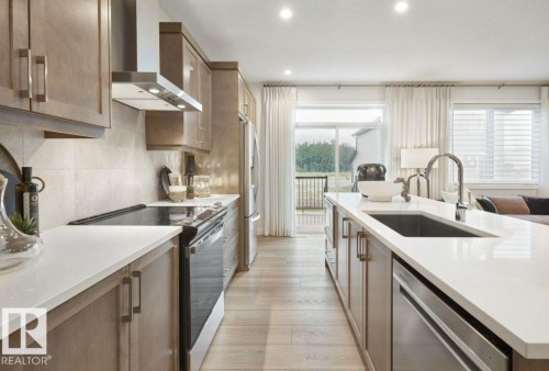 3247 Dixon Way, Edmonton, AB - Indoor Photo Showing Kitchen With Upgraded Kitchen