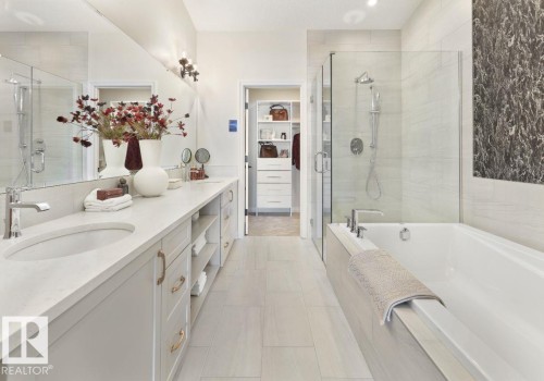 12844 211 Street, Edmonton, AB - Indoor Photo Showing Bathroom