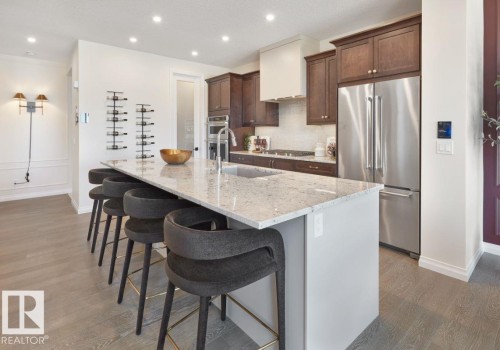 12844 211 Street, Edmonton, AB - Indoor Photo Showing Kitchen With Upgraded Kitchen