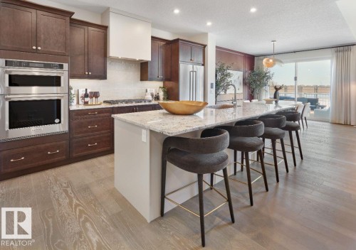 12844 211 Street, Edmonton, AB - Indoor Photo Showing Kitchen With Upgraded Kitchen