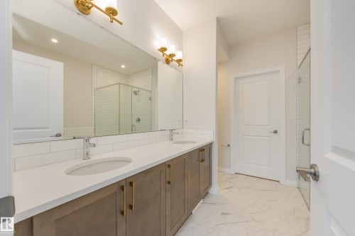 199 Stonehouse Way, Leduc, AB - Indoor Photo Showing Bathroom