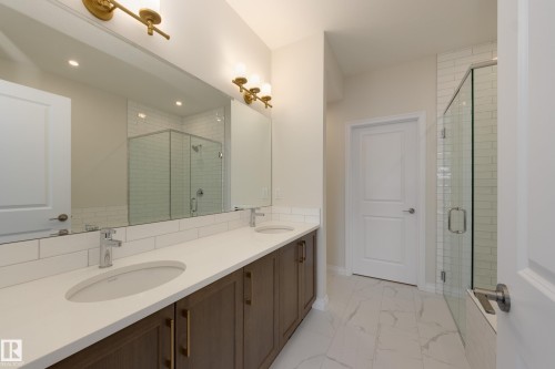 207 Stonehouse Way, Leduc, AB - Indoor Photo Showing Bathroom
