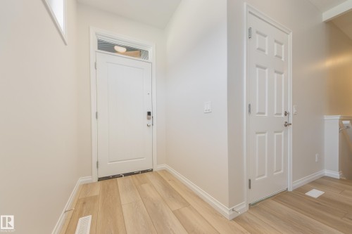 207 Stonehouse Way, Leduc, AB - Indoor Photo Showing Other Room