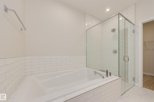 170 Stonehouse Way, Leduc, AB - Indoor Photo Showing Bathroom