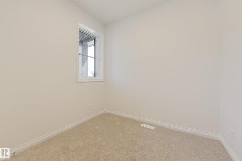 19322 22A Avenue, Edmonton, AB - Indoor Photo Showing Other Room
