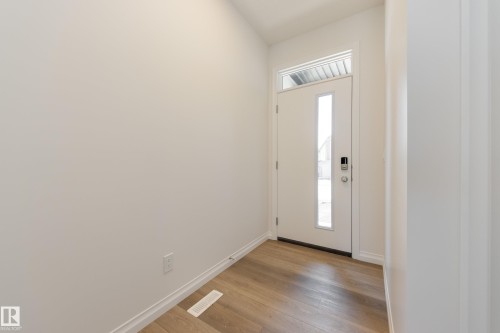 19322 22A Avenue, Edmonton, AB - Indoor Photo Showing Other Room