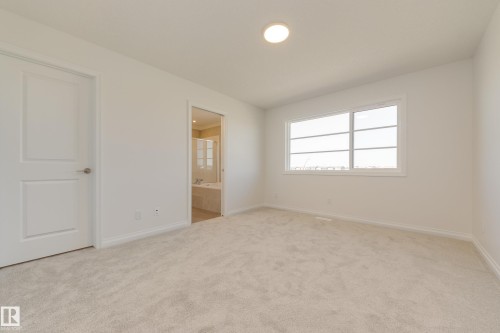 19322 22A Avenue, Edmonton, AB - Indoor Photo Showing Other Room