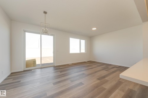 19322 22A Avenue, Edmonton, AB - Indoor Photo Showing Other Room