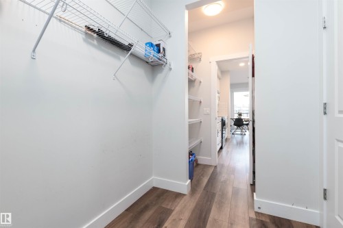 3805 Cherry Loop, Edmonton, AB - Indoor
