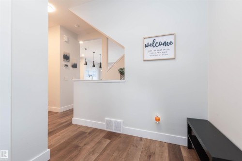 3805 Cherry Loop, Edmonton, AB - Indoor Photo Showing Other Room